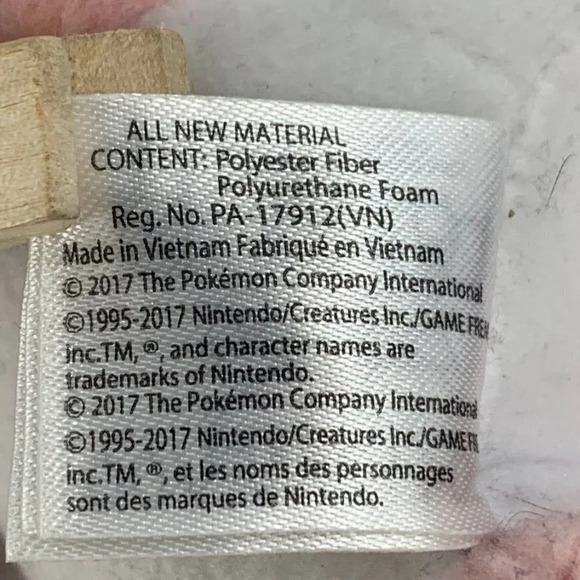 Pokemon Sylveon Eevee Evolution Stuffed Plush TOMY Nintendo 2017 - Picture 8 of 11